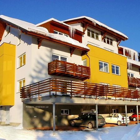 Apartman Karolina Харачов Екстериор снимка