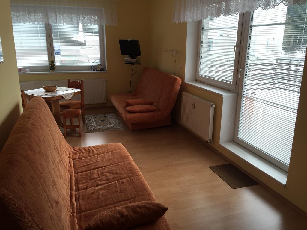 Apartman Karolina Харачов Екстериор снимка