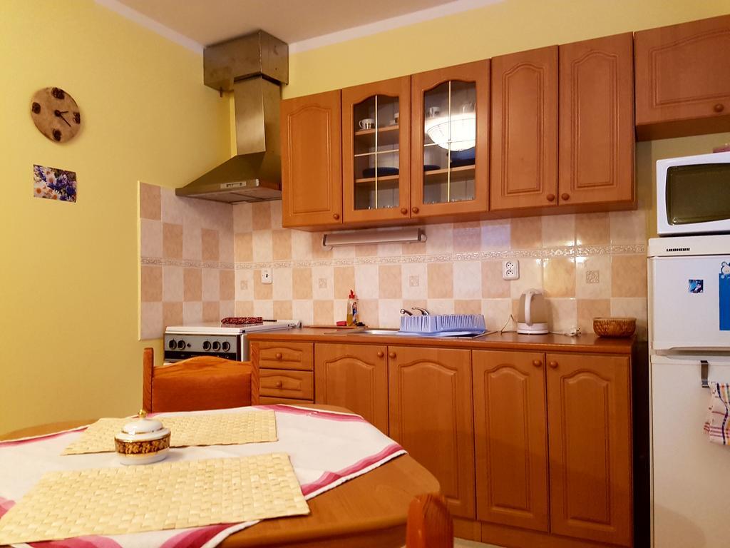 Apartman Karolina Харачов Екстериор снимка