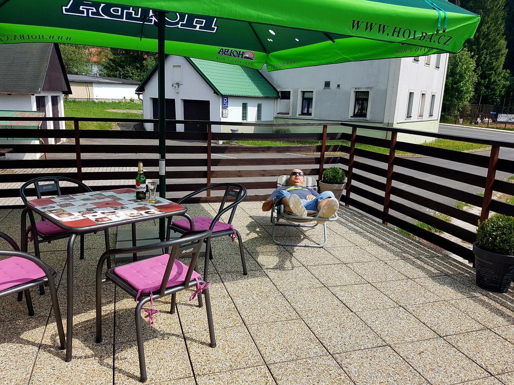 Apartman Karolina Харачов Екстериор снимка